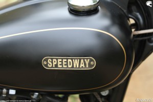 18 WLA Speedway custom bak logo